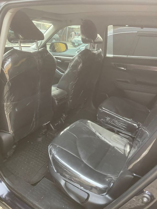 Thumbnail 6 of 2023 Toyota Highlander PLATINUM
